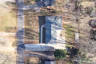 1210 Brookwood Dr, Shelby, NC 28150 - Photo 46