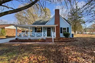 2703 Pennsylvania Ave, Kannapolis, NC 28083 - Photo 1