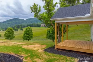 12 Gracie Rose St, Clyde, NC 28721 - Photo 32