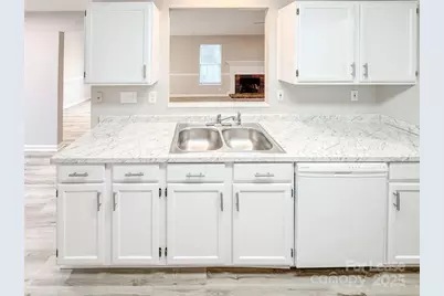 5419 Haybridge Road, Charlotte, NC 28269 - Photo 6
