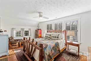 83 Arlington St, Asheville, NC 28801 - Photo 18