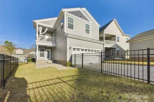 6064 Cloverdale Dr, Tega Cay, SC 29708 - Photo 2