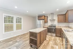 1335 Oak Breeze Dr, Mooresville, NC 28115 - Photo 8