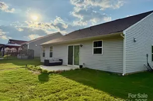 505 Grandiflora Ave, Lancaster, SC 29720 - Photo 14