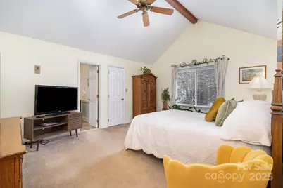 8618 Hornwood Court, Charlotte, NC 28215 - Photo 20