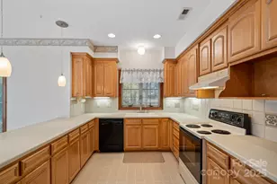 7021 High Vista Ct, Matthews, NC 28104 - Photo 12