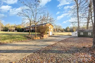 714 Shady Dr, Albemarle, NC 28001 - Photo 6