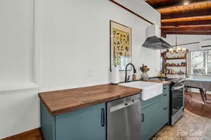 495 Youngs Mountain Dr, Lake Lure, NC 28746 - Photo 16