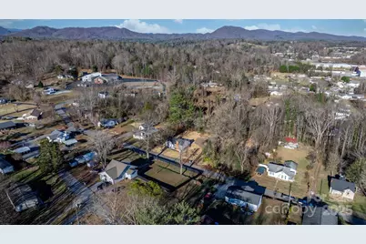 1226 Plaza Street NW, Lenoir, NC 28645 - Photo 22