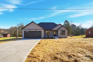 222 River Hill Rd, Statesville, NC 28625 - Photo 2