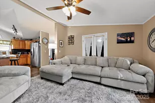 19 Morton Ln, Asheville, NC 28806 - Photo 10