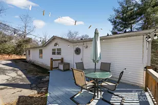 19 Morton Ln, Asheville, NC 28806 - Photo 4