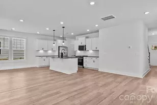 118 Canary Ln, Mooresville, NC 28115 - Photo 4