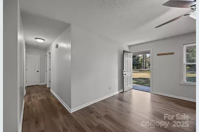 250 Douglas Street, Salisbury, NC 28144 - Photo 6