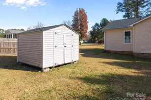 250 Douglas St, Salisbury, NC 28144 - Photo 36