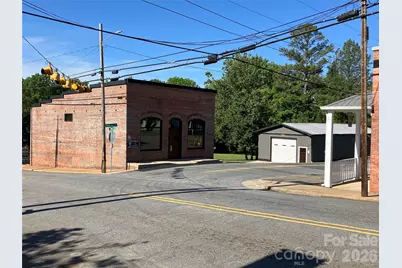 157 N Main Street, Bostic, NC 28018 - Photo 10