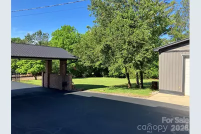 157 N Main Street, Bostic, NC 28018 - Photo 8