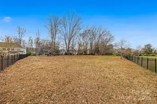 208 S Shore Dr, Belmont, NC 28012 - Photo 34