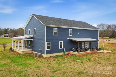 2062 Vineyard Estates Lane, Lincolnton, NC 28690 - Photo 4