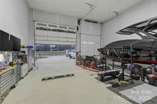 2062 Vineyard Ests Ln, Lincolnton, NC 28690 - Photo 28