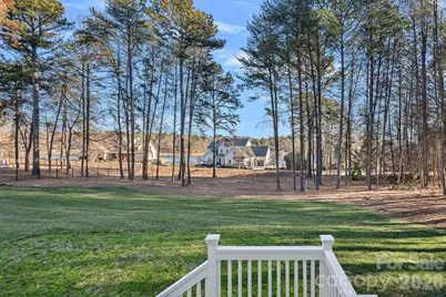 129 Hopkinton Drive, Mooresville, NC 28117 - Photo 28