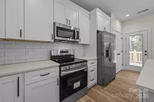 1056 Elljoy Ln, Salisbury, NC 28146 - Photo 4