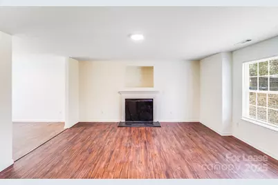 814 Mount Holly Huntersville Road, Charlotte, NC 28214 - Photo 2