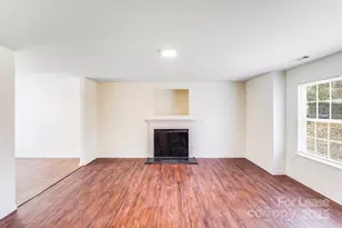 814 Mt Holly-Huntersville Rd, Charlotte, NC 28214 - Photo 2