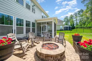 131 Canoe Pole Ln, Mooresville, NC 28117 - Photo 4