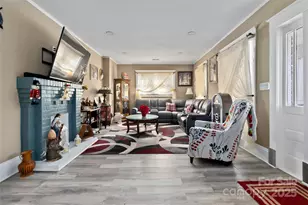 224 E Steele St, Salisbury, NC 28144 - Photo 6