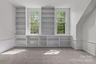 301 W Central St, Maxton, NC 28364 - Photo 18