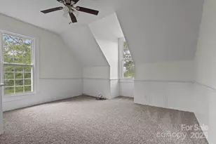 301 W Central St, Maxton, NC 28364 - Photo 10