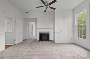 301 W Central St, Maxton, NC 28364 - Photo 12