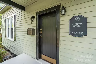 301 W Central Street, Maxton, NC 28364 - Photo 38