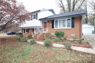 3301 Wiseman Dr, Charlotte, NC 28227 - Photo 8