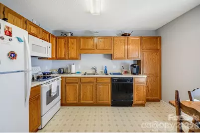 2904 Sagamore Lane, Asheville, NC 28806 - Photo 10
