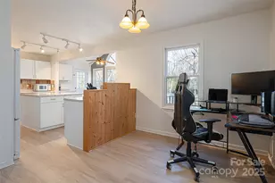 2016 19th Ave Cir NE, Hickory, NC 28601 - Photo 12