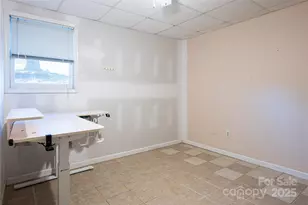 2016 19th Ave Cir NE, Hickory, NC 28601 - Photo 26