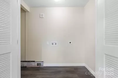 411 20th Avenue NE, Hickory, NC 28601 - Photo 30