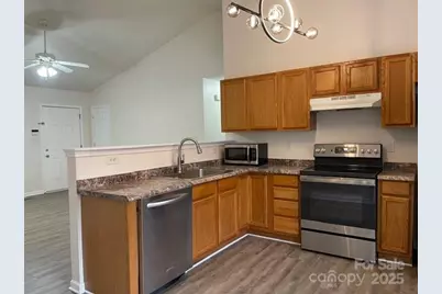 131 Island Terrace Road, Statesville, NC 28677 - Photo 4