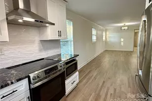 647 E Black St, Rock Hill, SC 29730 - Photo 8