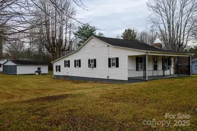 3235 Bee Mountain Road, Lenoir, NC 28645 - Photo 2
