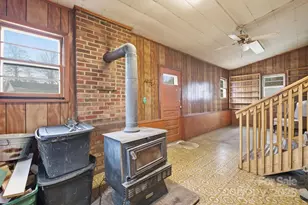 3235 Bee Mountain Rd, Lenoir, NC 28645 - Photo 20