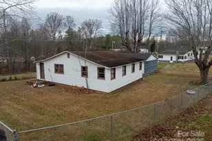 3235 Bee Mountain Rd, Lenoir, NC 28645 - Photo 24