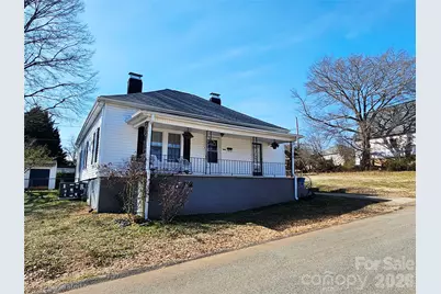 25 2nd Street, Cramerton, NC 28032 - Photo 1