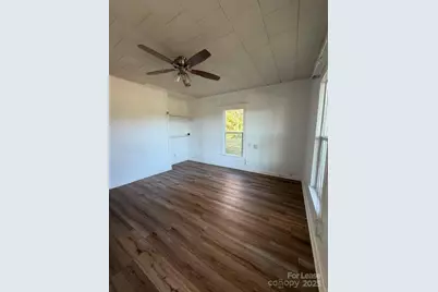 1711 Dickinson Road, Hickory, NC 28602 - Photo 4