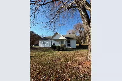 1711 Dickinson Road, Hickory, NC 28602 - Photo 1