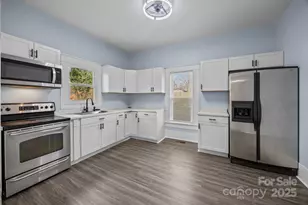 1312 Wilson W Lee Blvd, Statesville, NC 28677 - Photo 2