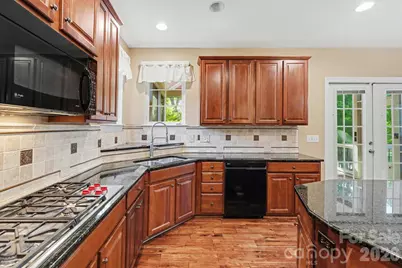 15026 Skypark Drive, Huntersville, NC 28078 - Photo 18