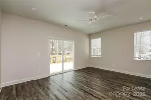 2611 Caroline St, Statesville, NC 28625 - Photo 8